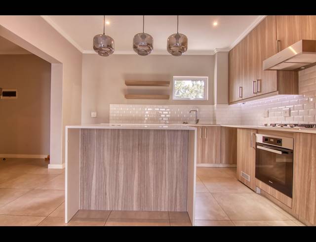1 BEDROOM APARTMENT TO LET IN MORNINGSIDE